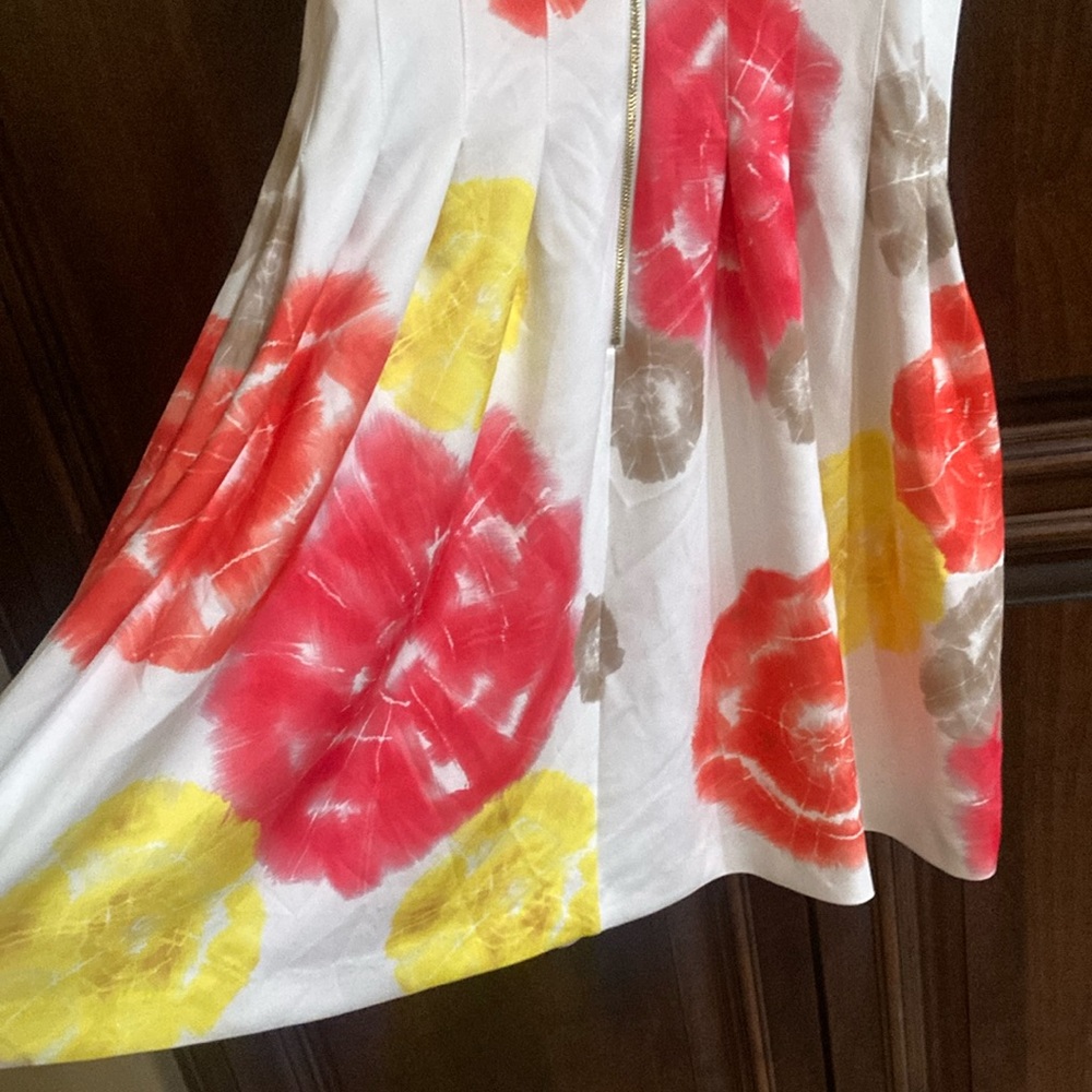 Calvin Klein White Dress with Pink, Yellow, and Gray Floral Print - Picture 6 of 8